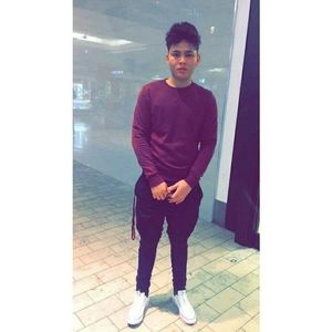 Meet your Posher, Luis